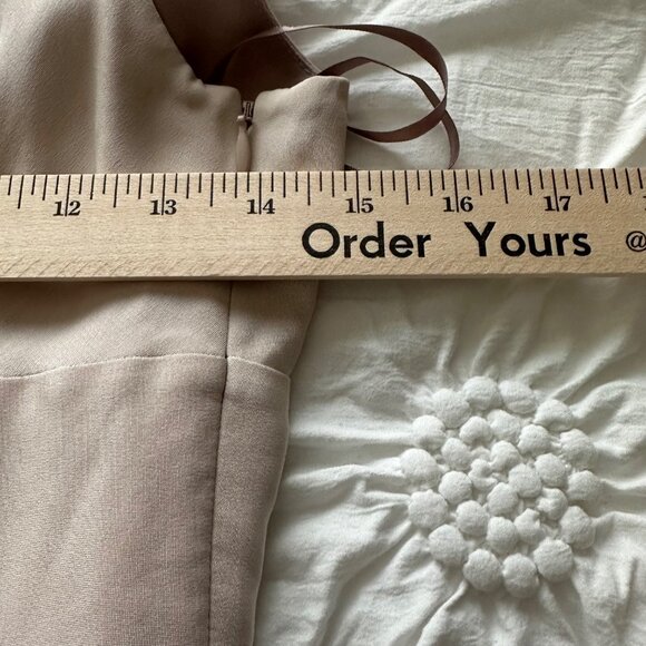 J.Crew Silk Dress Size 6 Beige V-Neck Sleeveless A-Line Fully Lined Side Zipper - Picture 4 of 8